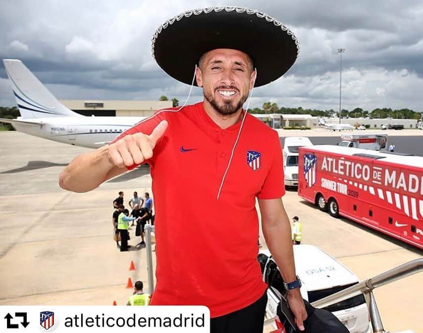 LFPさんのインスタグラム写真 - (LFPInstagram)「🔴⚪️🔴 ¡Viva México! 🇲🇽 • #LaLiga #LaLigaSantander #LaLigaWorld #Atleti #HéctorHerrera #Football」8月4日 2時56分 - laliga