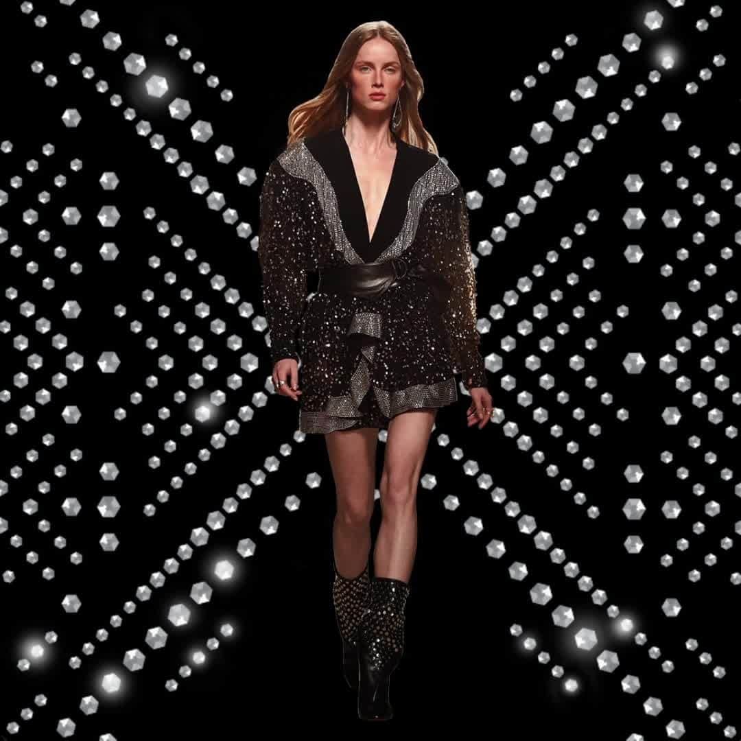 Saks Fifth Avenueのインスタグラム：「RUNWAY TO REALITY: @isabelmarant took us back to Paris in the ’80s with her Fall 2019 Collection—a strong shoulder, nipped waist and an embellished slouchy boot. Pre-Order the collection now at Saks. #SaksStyle」