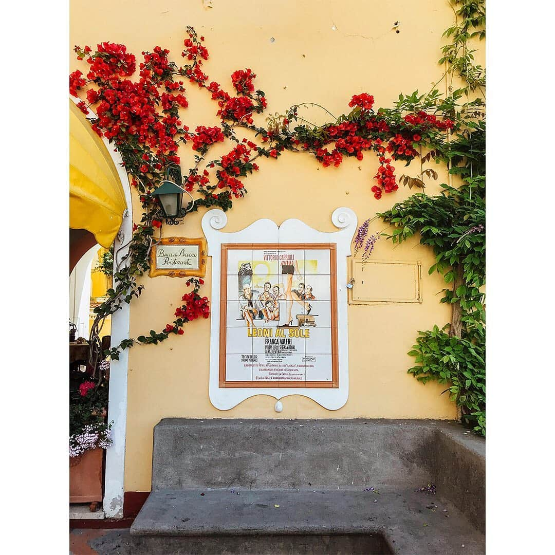 Faith Picozziさんのインスタグラム写真 - (Faith PicozziInstagram)「Italy Diaries 4️⃣ Positano 🧡 #italy #positano #amalficoast #travel #gucci #missoni #fashion #style #summer #vacation #lesirenuse @filip.milenkovic @filipandfaith @gucci @alessandro_michele @missonipositano @missoni @lesirenuse @faithpicozzi」8月4日 3時07分 - faithpicozzi