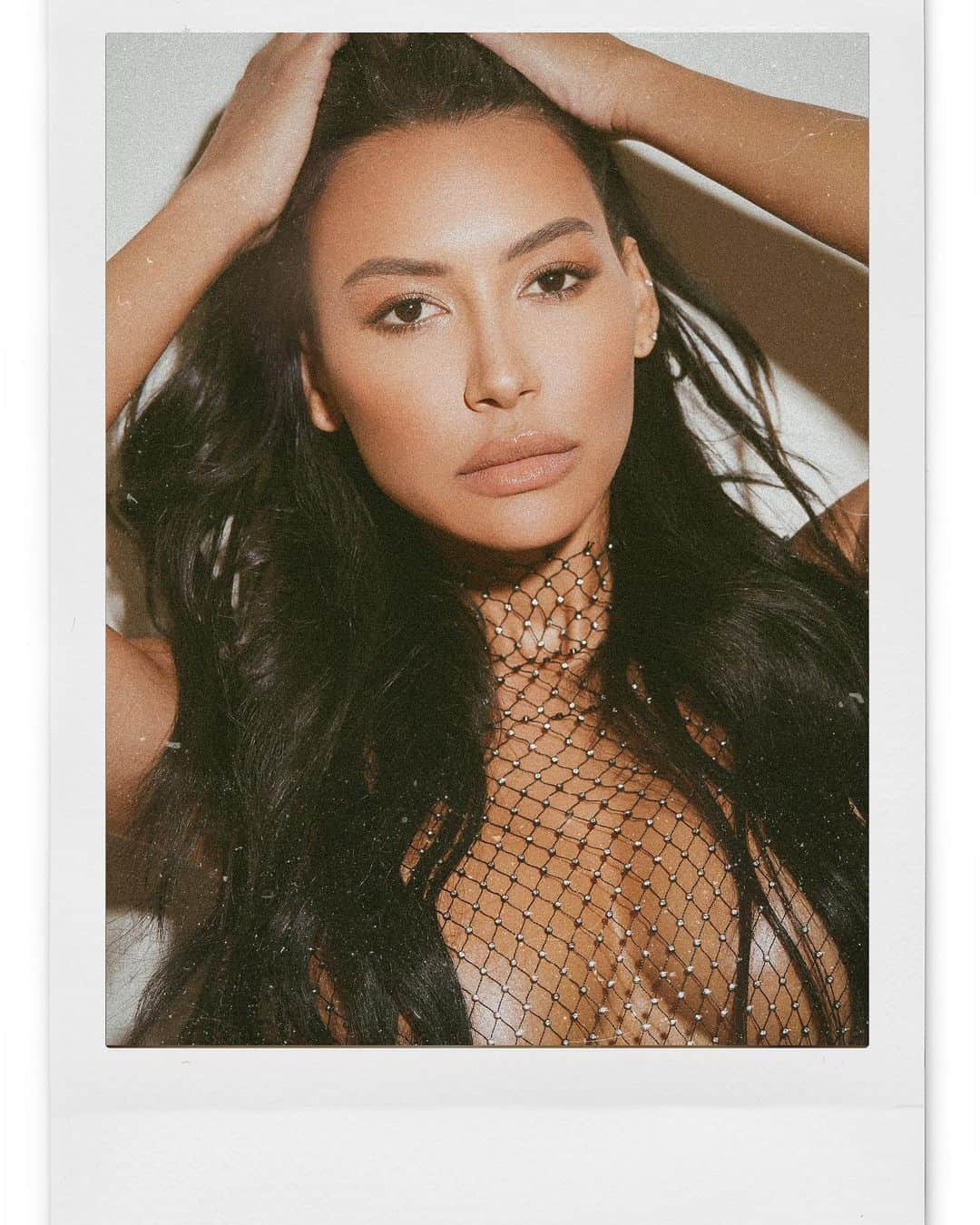 ナヤ・リヴェラさんのインスタグラム写真 - (ナヤ・リヴェラInstagram)「Dazzle me」8月4日 3時31分 - nayarivera