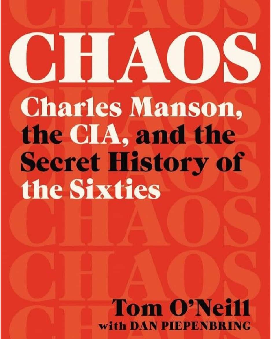 ロバート・パトリックさんのインスタグラム写真 - (ロバート・パトリックInstagram)「I could NOT put this book down! If you grew up aware of these horrible events, Tom O’Neill has done an amazing job researching, finding, reporting, and uncovering facts that have never been exposed! This is a must read!」8月4日 4時25分 - ripfighter