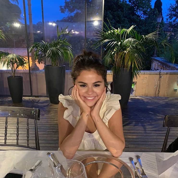 Always With Selenaのインスタグラム：「mi persona favorita」