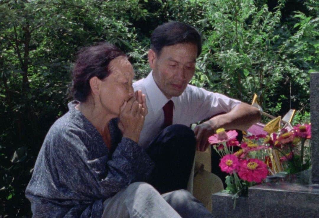 UPLINK film distributionさんのインスタグラム写真 - (UPLINK film distributionInstagram)「『#ゆきゆきて神軍』#アップリンク吉祥寺 にて、8月9日（金）より上映✊✊📹 ・・・ 知らぬ存ぜぬは許しません ・・・ 87年の日本映画界を震撼させた驚愕の作品。 天皇の戦争責任に迫る過激なアナーキスト・奥崎謙三を追った衝撃のドキュメンタリー。 ・・・ 監督：#原一男」8月4日 15時55分 - uplink_film