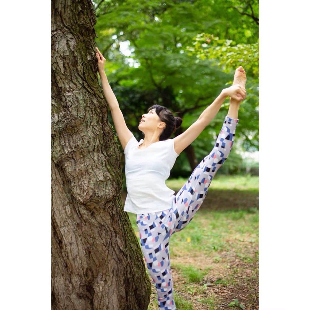 海隼人（有馬佐織）さんのインスタグラム写真 - (海隼人（有馬佐織）Instagram)「少し前に情報解禁になりましたので、お知らせします✨📢 ヨガフェスタ横浜2019にて 9月14日(土)〜16日(月) パシフィコ横浜で今年も開催されます‼️ 私は9月15日(日)  11:00〜12:30  90分クラス @yogajournal_japan  ヨガジャーナルプレゼンツ 「のむシリカ」×ヨガジャーナルプレゼンツの無料ヨガレッスンを担当することになりました🧘‍♀️✨ イベントで初めて90分と少し長めのクラスを教えさせて頂きます😆🌟 私は今からワクワクしてます❣️ 是非スケジュール、空けておいて下さいね😉❤️ 参加方法等、詳しくはヨガフェスタ横浜2019公式ホームページをご覧下さい🌱 ・ ・ @yogafest_jp  #ヨガフェスタ横浜2019 #japan #yogafestyokohama#yokohama #パシフィコ横浜#無料クラス#🧘‍♀️ #yogajournal_japan  #yoga#ヨガ#ヨガイベント #ヨガレッスン#お待ちしております #yogateacher#yogainstructor  #元宝塚#宝塚og #海隼人#kaihayato」8月4日 7時44分 - saorimahalo