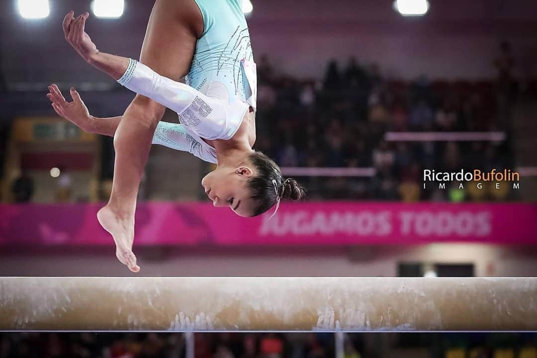 Inside Gymnasticsさんのインスタグラム写真 - (Inside GymnasticsInstagram)「She’ll definitely be making our 50 Most Photogenic issue again! #Repost @rbufolin ・・・ FLAVIA SARAIVA - BRA 🇧🇷 Panamerican Games, Lima 2019  #cbg #panamericapress #cob #timebrasil #ginástica #gymnastics #gimnasia #ginnastica #artística #esporte #olímpico #lima2019 #juegoslima2019 #olympic #sports #beauty #canonlima2019 #panamsports #upag #pagu #lima2019juegos #jugamostodos」8月4日 8時34分 - insidegym