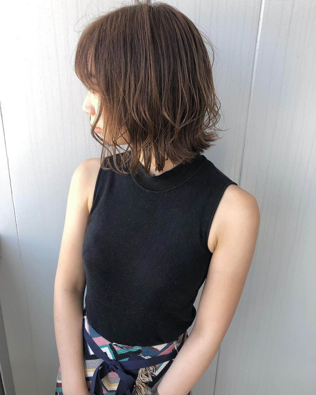 武原 大知 ヘアアレンジさんのインスタグラム写真 - (武原 大知 ヘアアレンジInstagram)「#肩上ミディ . #ミディボブ . . #ヘアアレンジ#ヘアセット#hair#hairset#hairarrange#hairstyle#ヘアアレンジ簡単#札幌美容室#アドミオカラー#ファッション#札幌#ヘアアレンジやり方#ヘアアレンジ解説#簡単ヘアアレンジ#ウェディング#데일리룩#스타일링#일본#헤어스타일#发型#サロンモデル#撮影#結婚式アレンジ#locari#ロカリヘアアレンジ」8月4日 8時57分 - qp.daichi.qp