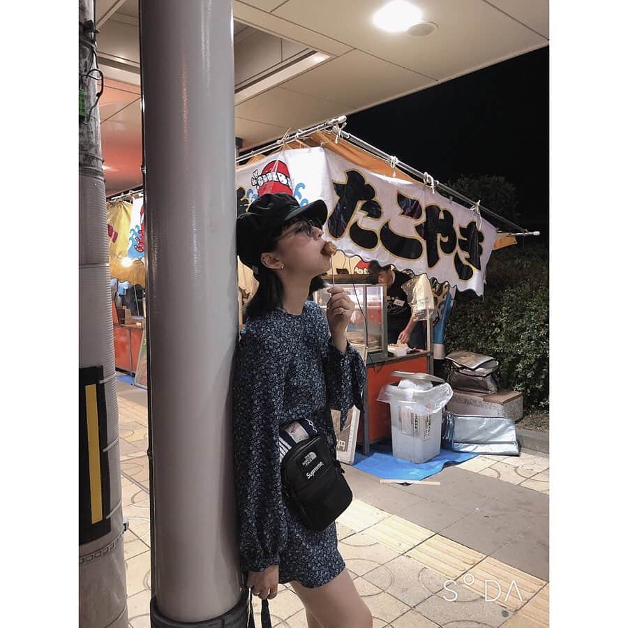 田中美麗さんのインスタグラム写真 - (田中美麗Instagram)「あむっ  美味しい  どう？  食べる？  って3コマ。  #田中美麗 #からあげ」8月4日 9時39分 - mirei_tanaka_