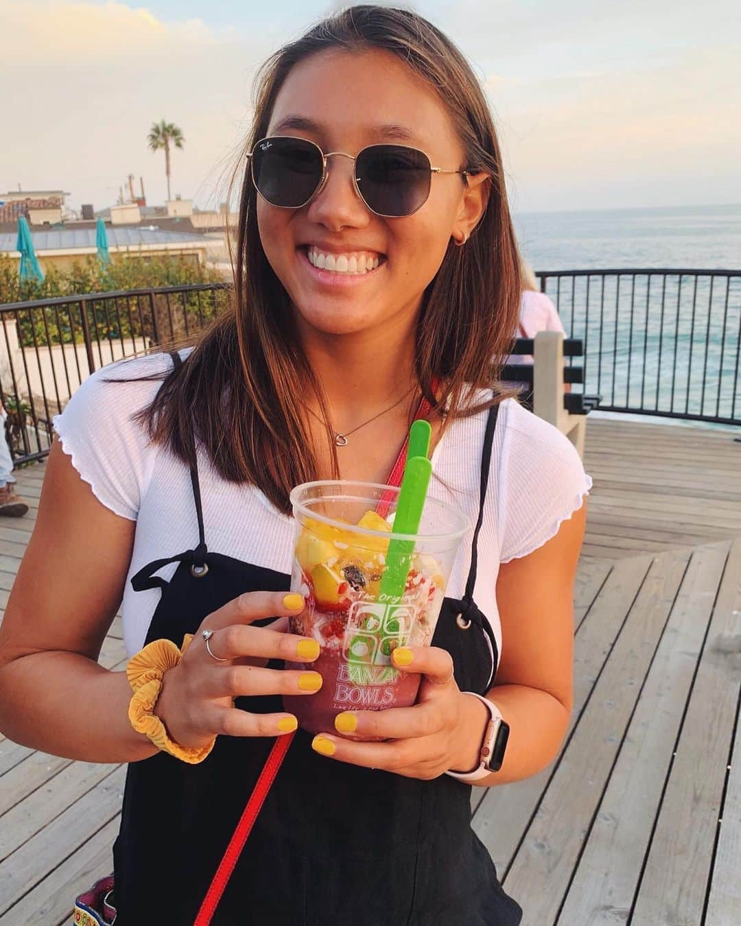 カイラ・ロスさんのインスタグラム写真 - (カイラ・ロスInstagram)「school may be starting on Monday but that doesn’t mean the summer fun has to end💛」8月4日 9時46分 - kyla_ross96