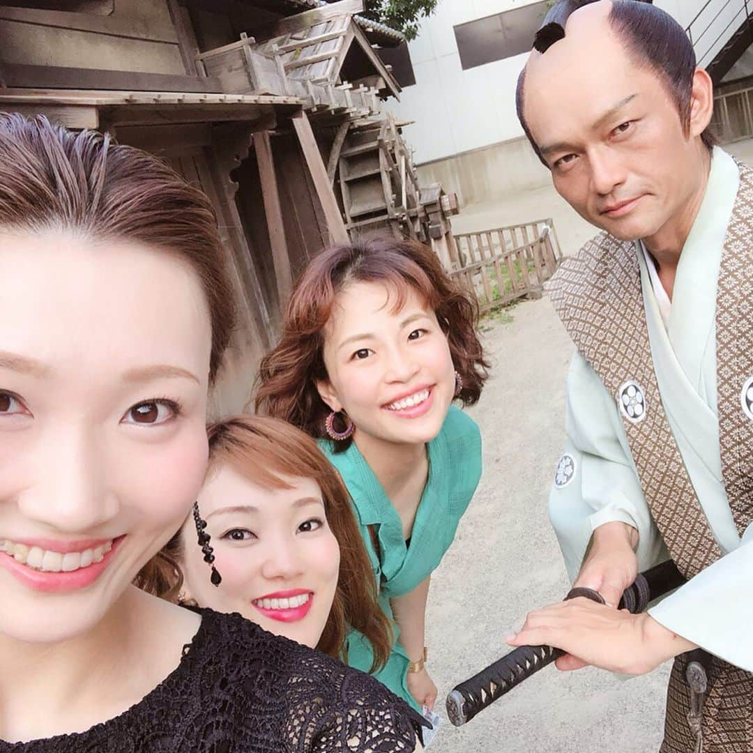 亜聖樹さんのインスタグラム写真 - (亜聖樹Instagram)「京都♩ 楽しかったーーー🙏 あやちゃん退団おめでと🎊  #京都 #宝塚 #93期  #雪組  #宙組」8月4日 9時51分 - akkyontanaka