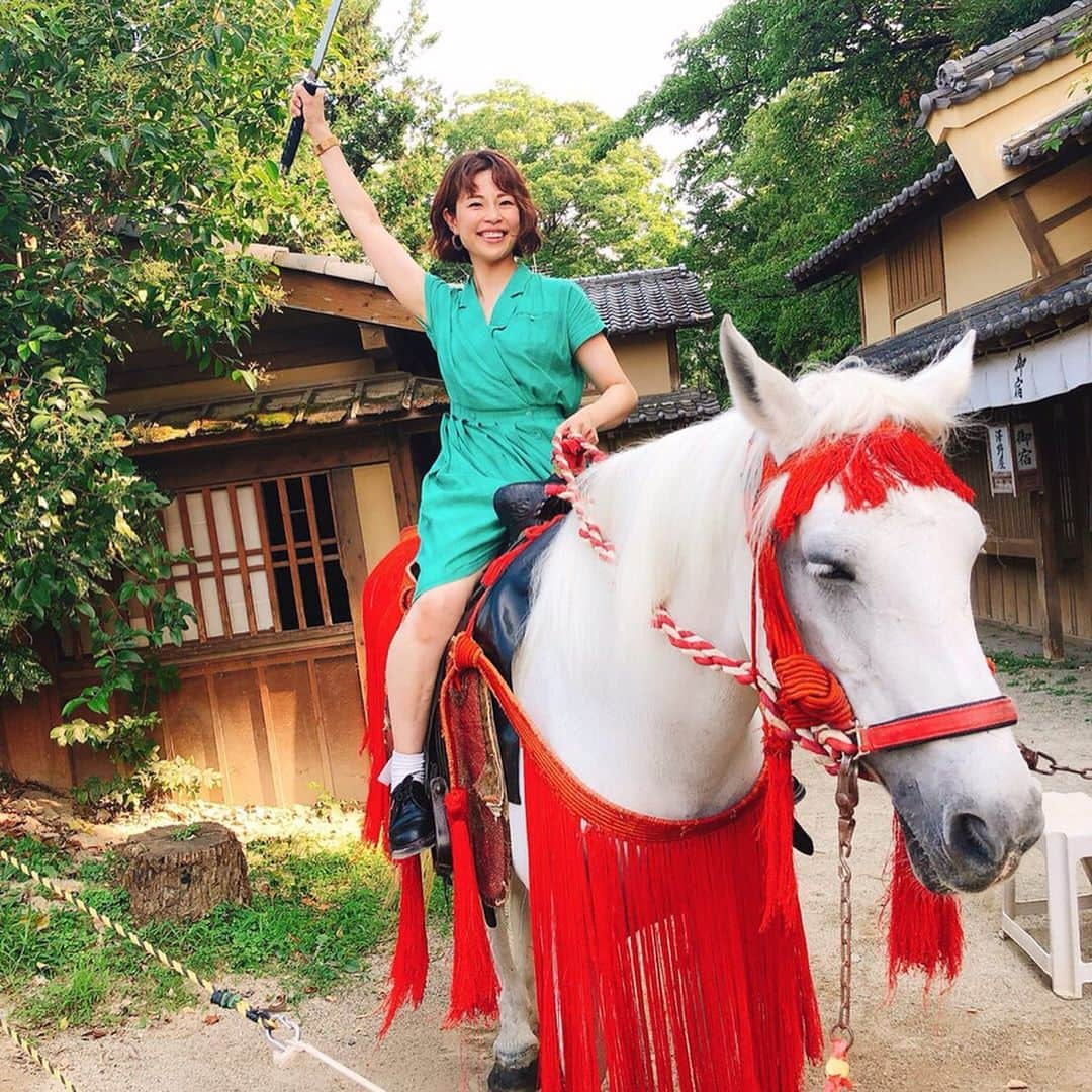 亜聖樹さんのインスタグラム写真 - (亜聖樹Instagram)「京都♩ 楽しかったーーー🙏 あやちゃん退団おめでと🎊  #京都 #宝塚 #93期  #雪組  #宙組」8月4日 9時51分 - akkyontanaka