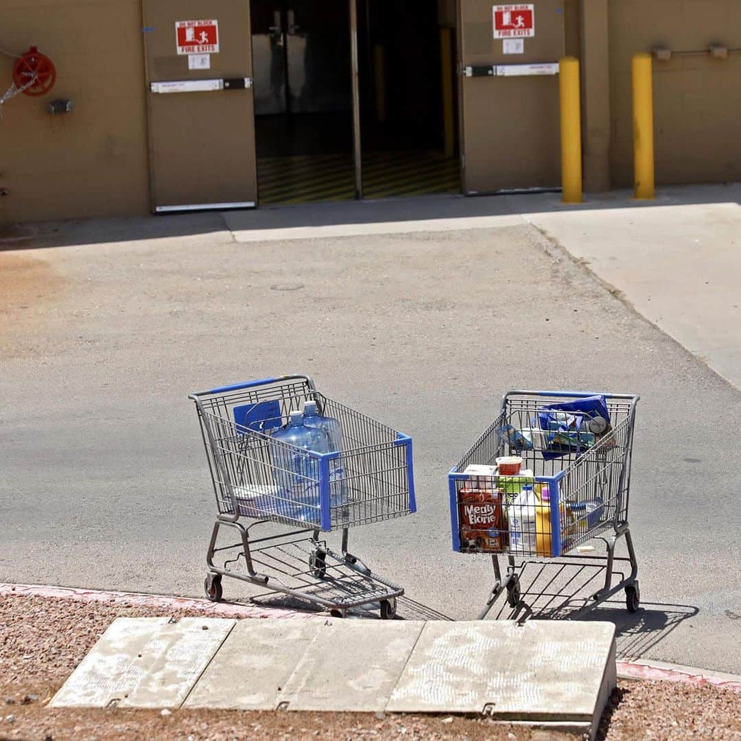 TIME Magazineさんのインスタグラム写真 - (TIME MagazineInstagram)「At least twenty people have been killed and 26 were wounded in a mass shooting at a Walmart in El Paso, Texas on Saturday, according to the Associated Press. A 21-year-old man is in custody and police said there is no longer an imminent threat to the city. #ElPaso police said they received reports of an active shooter about 10 a.m. local time at the Walmart at Cielo Vista Mall. El Paso police spokesperson Sgt. Robert Gomez said that the Walmart was “at capacity” at the time of the shooting and that between 1,000 and 3,000 people were believed to be inside. Beto O’Rourke, a former U.S. Congressman from El Paso who is running for president, said that he plans to return home to support his city and his family. “It’s very hard to think about this, but I will tell you that El Paso is the strongest place in the world,” he said on social media. “This community’s going to come together. I’m going back there right now to be with my family and to be with my hometown.” Read more at the link in bio. Photographs by Ivan Pierre Aguirre—EPA-EFE/Shutterstock, Mark Lambie—@elpasotimes/@apnews, Joel Angel Jufarez—AFP/@gettyimages」8月4日 10時19分 - time