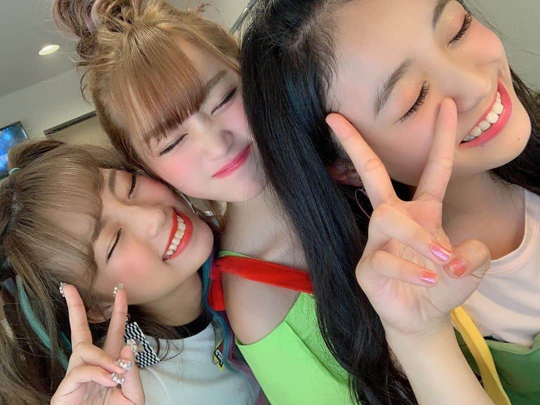 平野夢来（ゆぴぴ）のインスタグラム：「仲良しゆらひまきょう‪☺︎‬ 3人で歩けてよかったぁ♡♡」