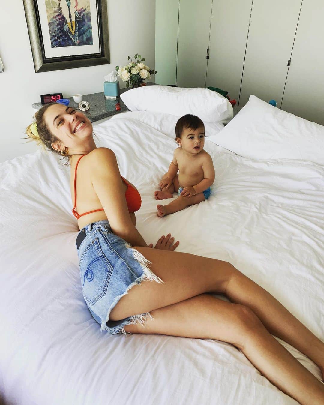 アシュレイ・ベンソンのインスタグラム：「Auntie time」