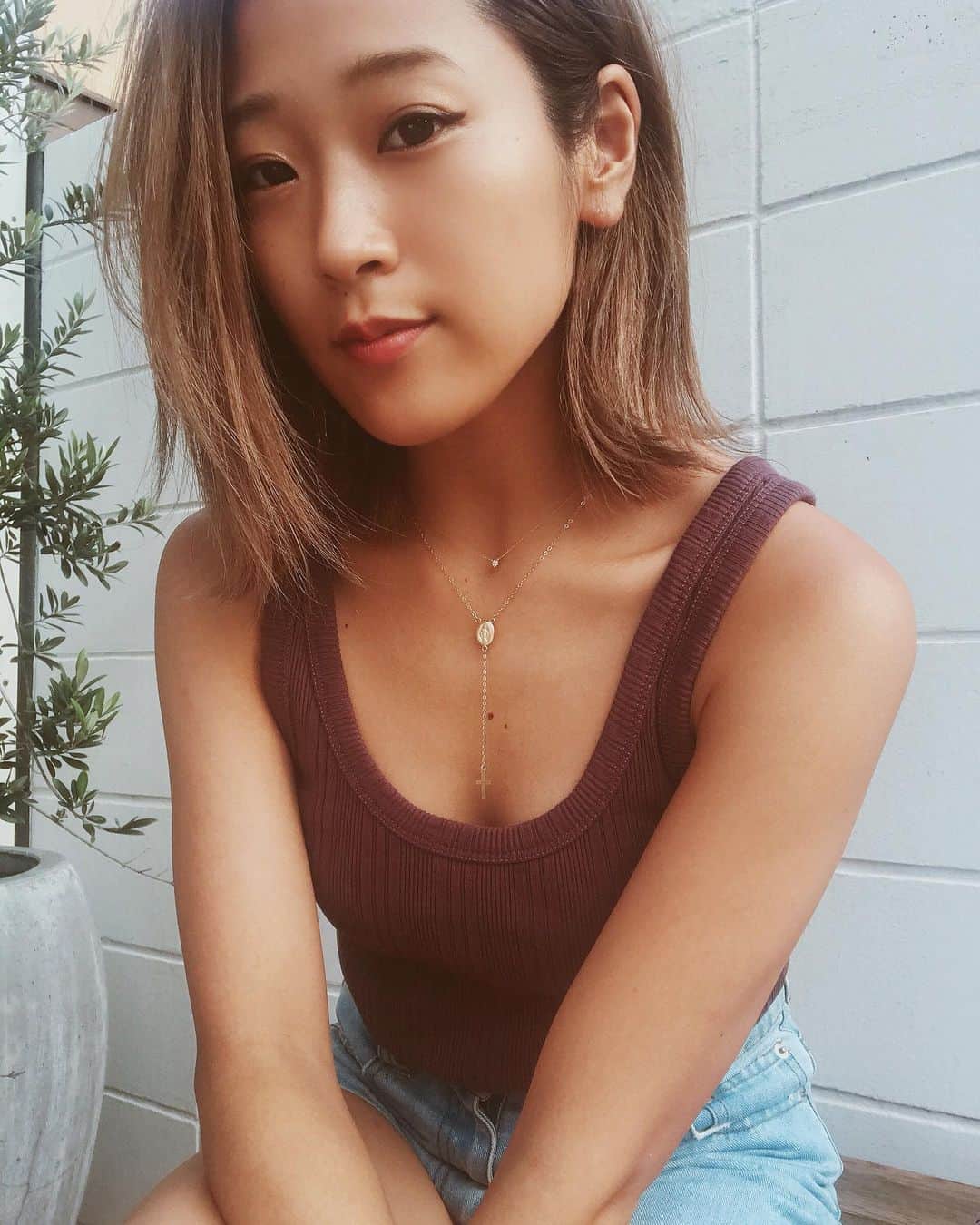 のインスタグラム：「tank #searoomlyn denim #AKTE acc #jua / #ahkah . 💛💛💛💛💛💛」