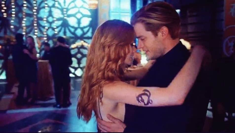 キャサリン・マクナマラさんのインスタグラム写真 - (キャサリン・マクナマラInstagram)「1 year ago today we wrapped #Shadowhunters. 🖤 The #Clace dance at the #Malec wedding was the last scene we shot. Dancing at 3am with @domsherwood, in a room full of our family, was one of the happiest moments of my life. That moment encompasses the entirety of the journey for me. Thank you #Shadowfam for the gift of these memories. My love for you will never die. #ShadowhuntersLegacy」8月4日 10時49分 - kat.mcnamara