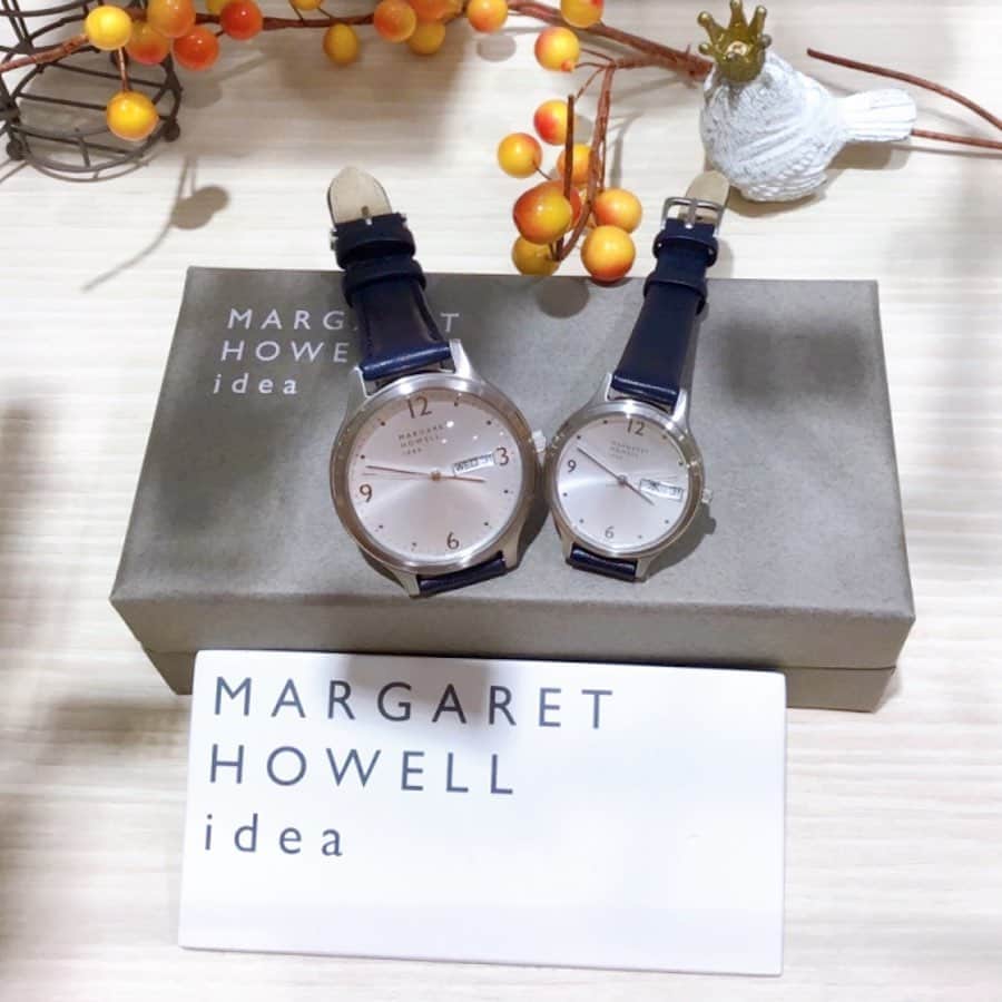 TiCTACさんのインスタグラム写真 - (TiCTACInstagram)「「MARGARET HOWELL idea」各¥31,000+tax 英国発の洗練されたスタイルが人気のマーガレットハウエル。シンプルで機能的なデザインは様々なシーンで活躍してくれます。 ・ 二人の記念日にお揃いの腕時計を。一緒の時も離れている時も、いつも身に着ける腕時計が二人の時間を繋ぎます。  #margarethowell  #マーガレットハウエル  #マーガレットハウエルアイデア  #tictacwatchshop #watch #自分へのご褒美  #自分にご褒美  #手元  #手元美人  #手元コーデ  #手元くら部  #手元倶楽部  #手元のおしゃれ #おしゃれな人は手元がすてき  #誕生日プレゼント時計 #記念日プレゼント時計 #腕時計の贈り物 #マーガレットハウエル時計 #pairwatch  #ペアウォッチ #お揃いの時計 #時計お揃い #おそろいの時計  #時計おそろい #時計チックタック  #クリスマスプレゼント時計 #時計クリスマスプレゼント #チックタックグランフロント大阪店」8月4日 11時13分 - tictac_press