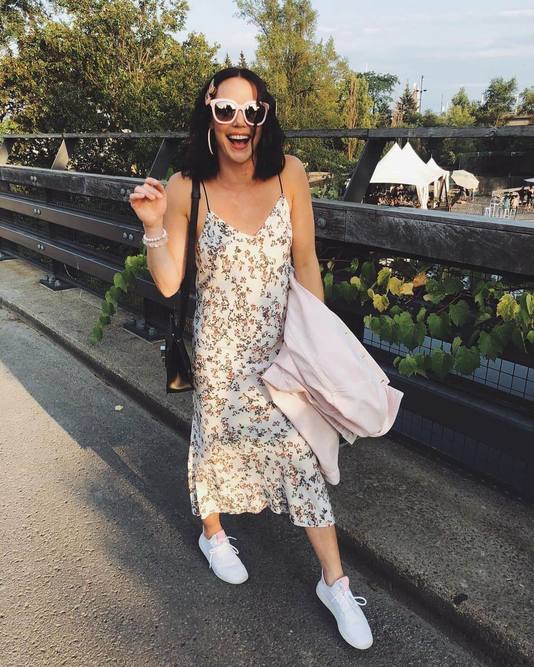 テッサ・ヴァーチュさんのインスタグラム写真 - (テッサ・ヴァーチュInstagram)「@osheaga day 2!」8月4日 11時55分 - tessavirtue17