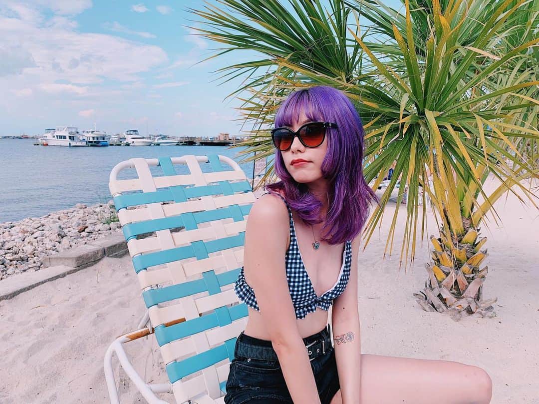 SHIZUKAのインスタグラム：「. Galveston, TX🌴🌊 . テキサスの海はこんな感じだから綺麗なビーチのあるところに行きたい . #パープルモンスター」