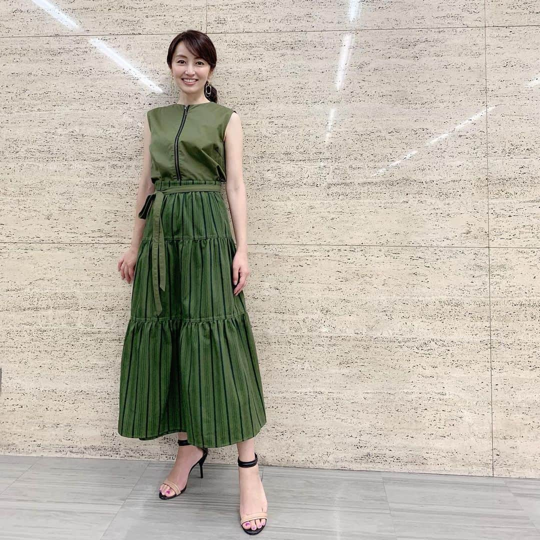 矢田亜希子さんのインスタグラム写真 - (矢田亜希子Instagram)「【オンエア】 2019年8月9日(金)20：54〜 テレビ東京『洋上の激闘！ニッポンのスゴ腕漁師2019夏』に出演します。新鮮なカツオをいただきましたが、カツオが美味しすぎて感動しました！漁師さんカッコいい！ 衣装は#rimark  #ニッポンの凄腕漁師2019」8月4日 13時34分 - akiko_yada