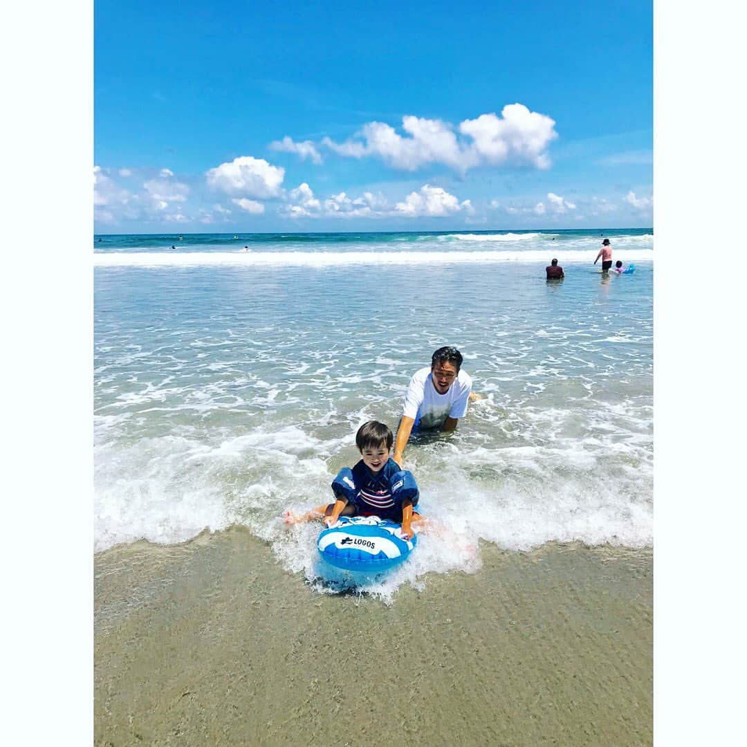 ryo0809appleさんのインスタグラム写真 - (ryo0809appleInstagram)「Summer vacation has started!! ・ ・ ・ Hawaiiのロケーション最高だったけど、日向も負けてない‼️ 海日和です🏖🌴 ・ ・ ・ #summer2019 #summervacation  #sea #beach #havefun #hyugacity #miyazaki_colors  #okuragahama  #夏休み #宮崎 #日向 #ヒュー日向 #年中さん #5歳男の子  #海好き でも #ビビり」8月4日 14時37分 - ryo0809apple