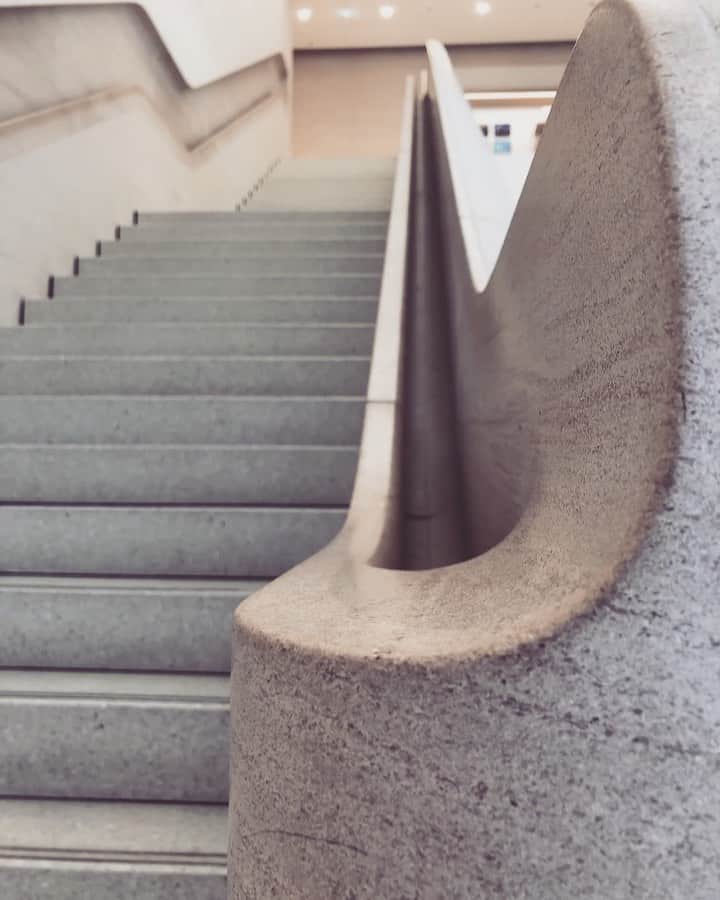 弓月ひろみのインスタグラム：「Apple Kyoto. I'm here now!」