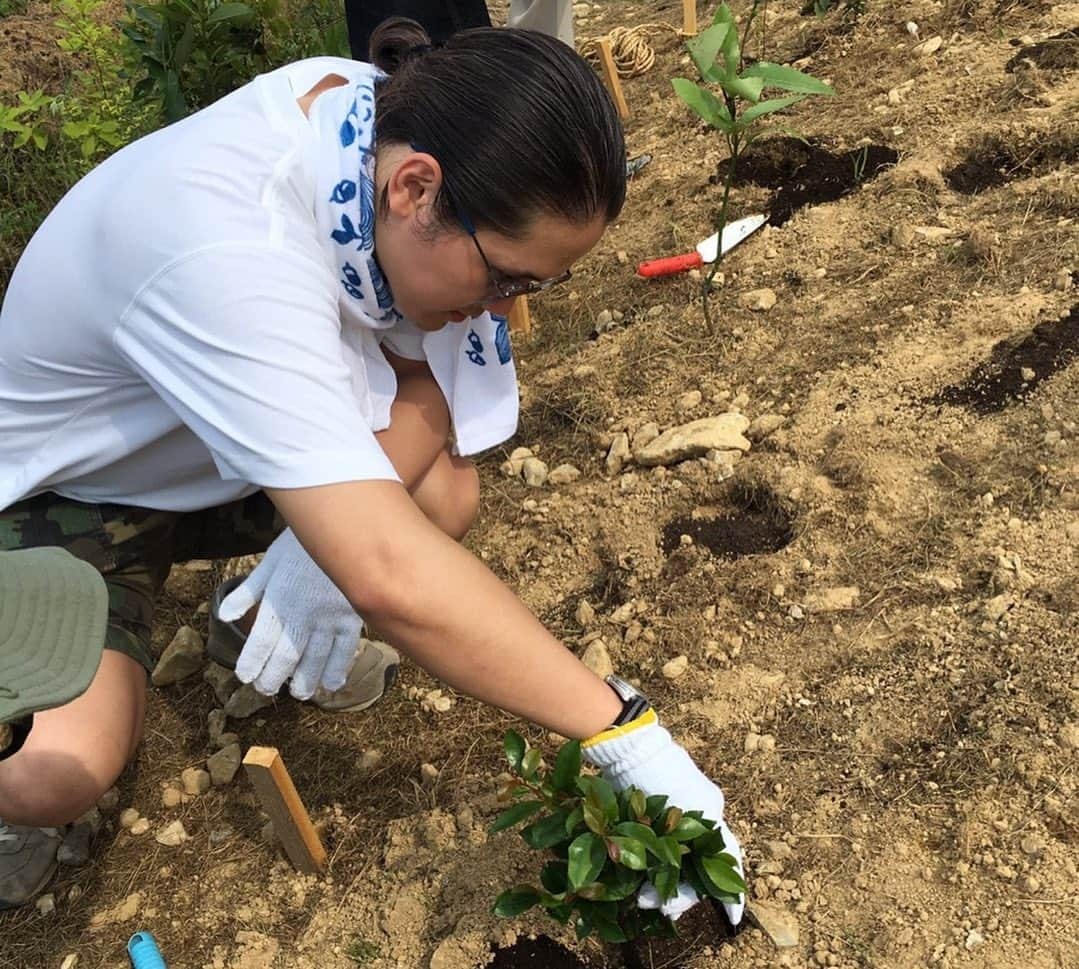 宮城大樹さんのインスタグラム写真 - (宮城大樹Instagram)「岩手県山田町と植樹祭と時々大樹。  #山田町  #植樹祭 #鎮守の森のプロジェクト」8月4日 14時56分 - dykinman