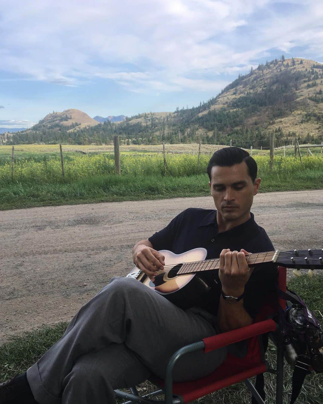 のインスタグラム：「pickin’」