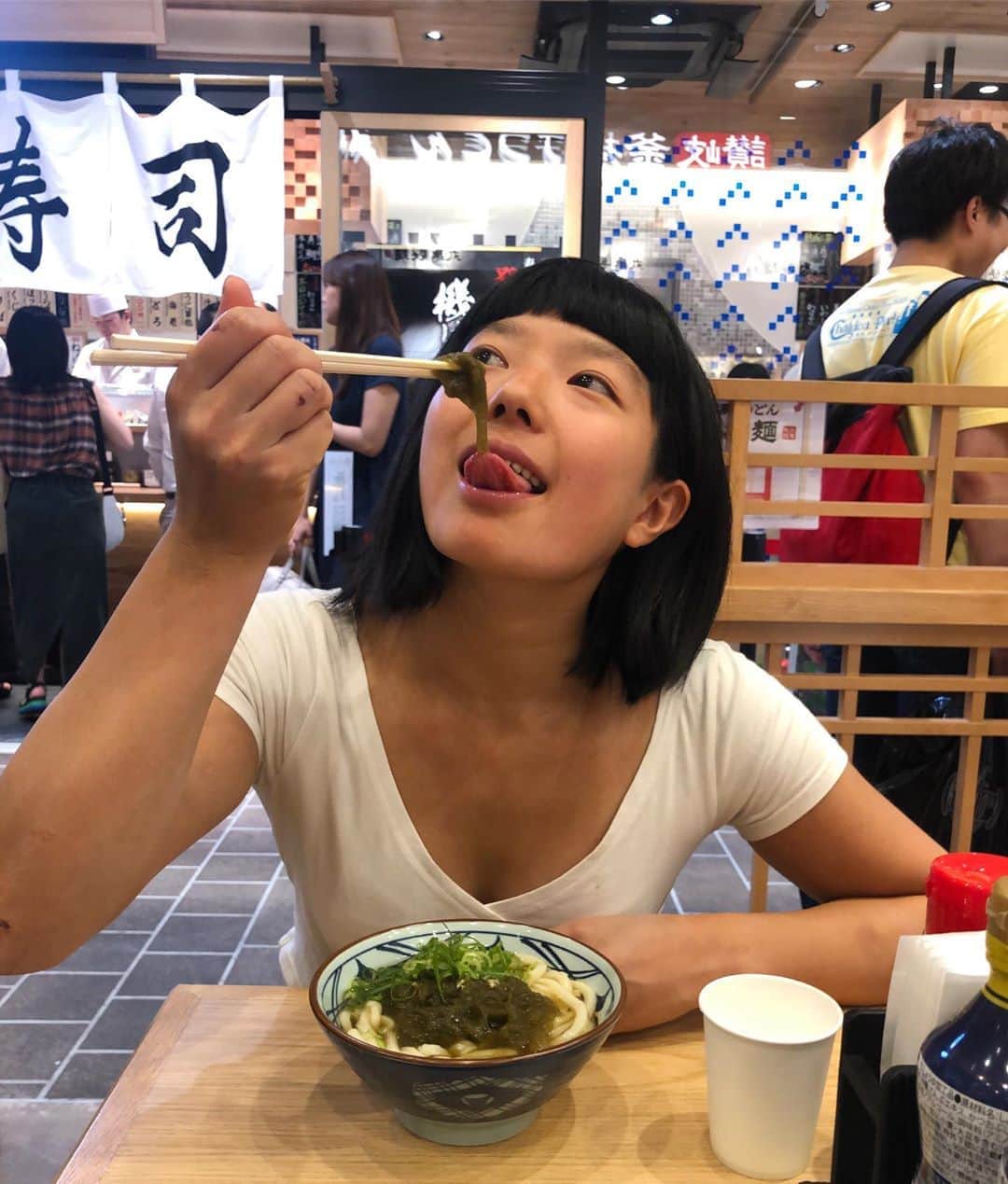 白石阿島さんのインスタグラム写真 - (白石阿島Instagram)「Seaweed is highly underrated. Noods are nice too.🥢」8月5日 0時35分 - ashimashiraishi