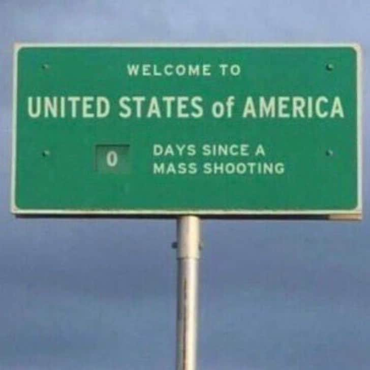 キーラ・コサリンさんのインスタグラム写真 - (キーラ・コサリンInstagram)「I’m so sick to my stomach.  I’m reading out a #massshooting and I literally can’t tell if it’s about the one two days ago, or the one yesterday, or the one today. WHEN DOES THIS STOP. WE ARE THE ONLY COUNTRY IN THE WORLD WHERE THIS HAPPENS EVERY DAY. “Good guys with guns” don’t fix things, they at best stand by idly and at worst generate more fatalities. We need #GUNCONTROLNOW, but we also need to attack the source of this vitriol and xenophobia and hatred. Otherwise we’re all next. ‪And to anyone about to tell me to “stay in my lane,” I am very well in my lane. I’m an American citizen terrified of going out in public for fear of being murdered by someone emboldened to commit acts of terror. THIS IS ALL OF OUR LANES.‬」8月5日 0時36分 - kirakosarin