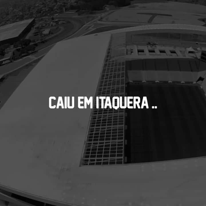 ダニーロ・フェルナンド・アベラールのインスタグラム：「É guerra, sem mais! 💪🏽⚫️⚪️」