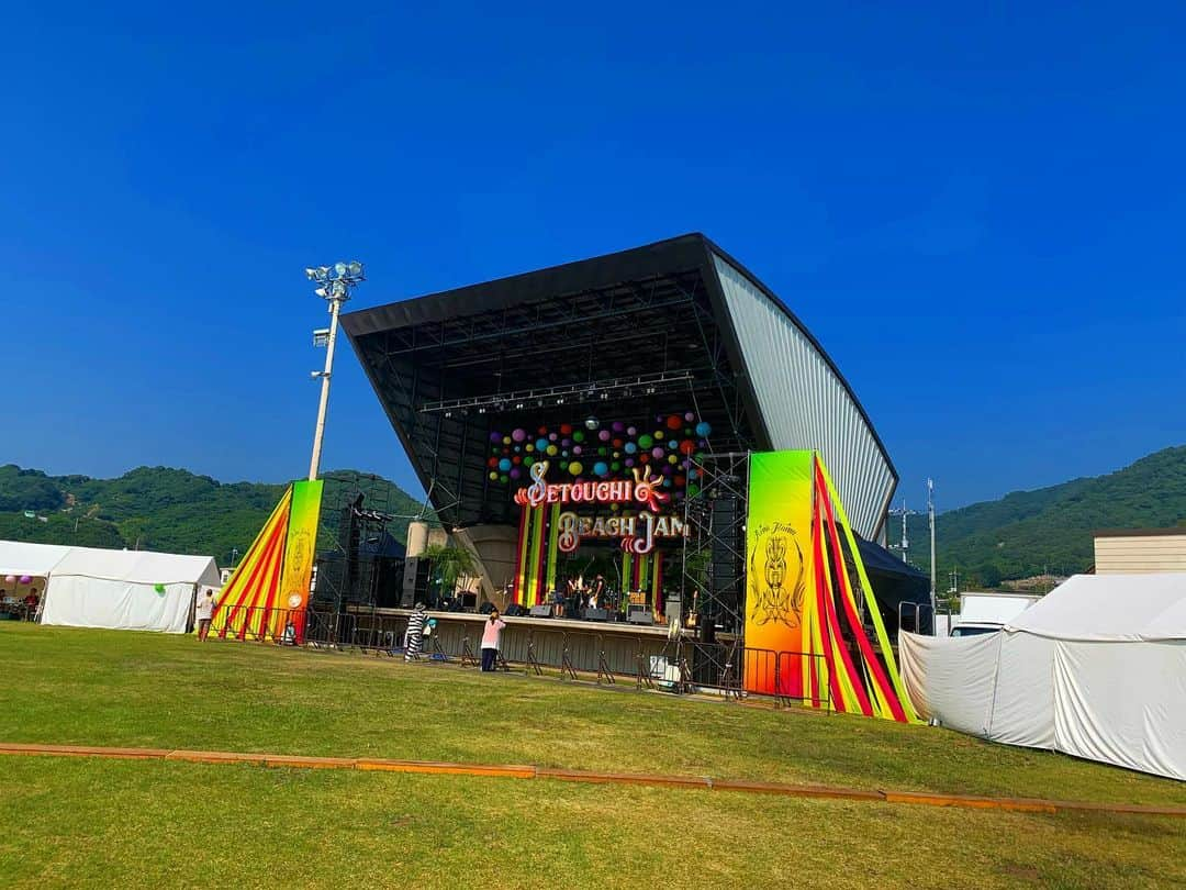 江本一真さんのインスタグラム写真 - (江本一真Instagram)「Setouchi Beach Jam 2019 夏を五感で堪能しました。 #setouchibeachjam2019」8月5日 1時54分 - kazuma_emoto