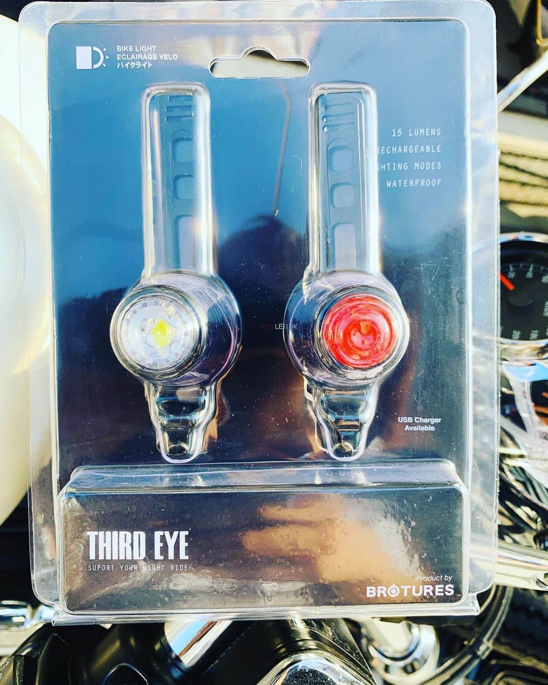 窪塚洋介のインスタグラム：「#brotures "THIRD EYE" for my #supreme #santacruz」