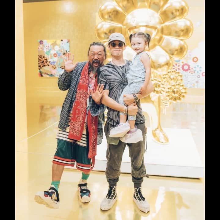 呉建豪のインスタグラム：「Thank you Murakami Sama, Tessa and her entourage had such a lovely time. Congratulations on everything 🔥  @takashipom @taikwuncontemporary @socialcapital @fedtan  #murakamivsmurakami #TessaNicoleTien」