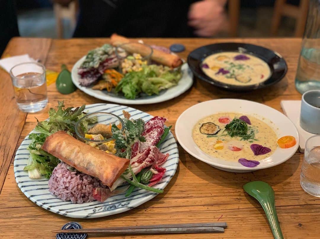 齋藤愛さんのインスタグラム写真 - (齋藤愛Instagram)「この間食べた念願のお料理。カレーの冷汁は初めて食べたな」8月4日 17時57分 - ai___saitoo