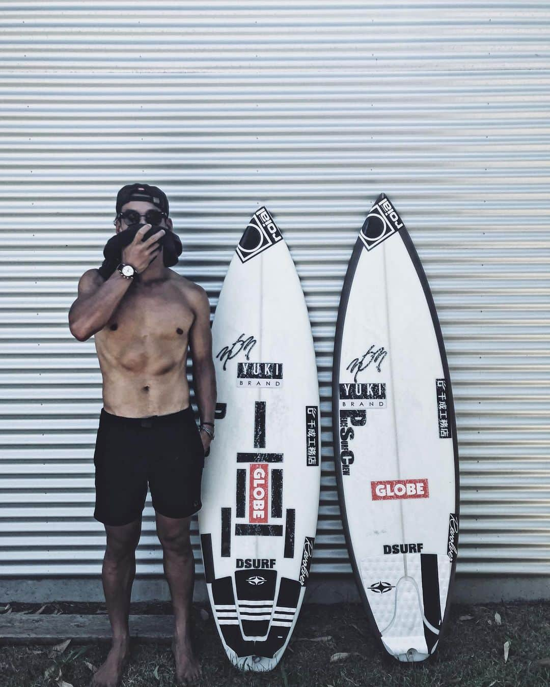 山中海輝さんのインスタグラム写真 - (山中海輝Instagram)「_______________________________________________________ Travel the world with them @303surfboards 🖤 model:Flying-4  _______________________________________________________」8月4日 18時13分 - kaikiyamanaka