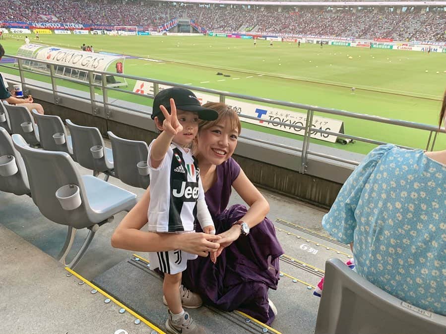 本橋優華のインスタグラム：「甥っ子初スタジアム🏟 ナイターは涼しくて観戦側は最高な季節ですね◡̈* #summer#soccer#stadium#nightgame#goodtime#sports#fun#jleague#fctokyo#サッカー#fc東京#セレッソ大阪」