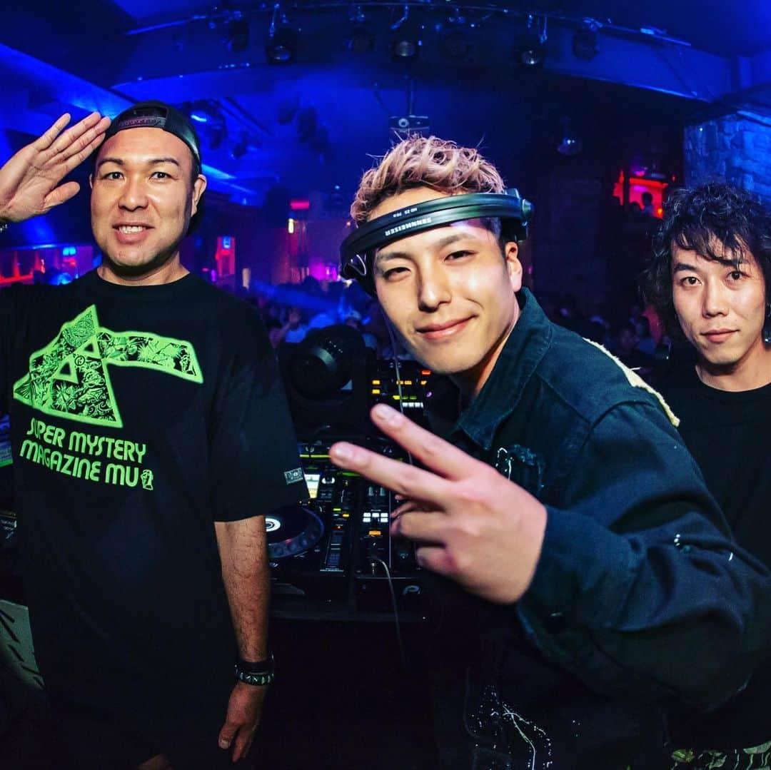 DAISHI DANCEさんのインスタグラム写真 - (DAISHI DANCEInstagram)「2019.8.3.SAT #FESMORI #SAPPORO #札幌 @riviera_sapporo  #DAISHIDANCE #NORII #札幌組 #DJBOOTH #DJ #DJLIFE #CLUB #月刊ムー #CYBERJAPANDANCERS #サイバージャパン @cjd_naho @cjd_yumika  札幌大集合ありがとうございました‼︎ #すすきの祭り で朝まで凄い人でした^_^  Photo by @anny_photographer」8月4日 19時25分 - daishidance666