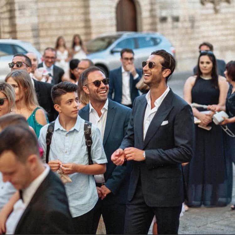 のインスタグラム：「@sterusso89 si è sposato!  Io e @albymascolo ridiamo!  @luciamazzarino s’incazza  #bestmoments #myfriendswedding #❤️」