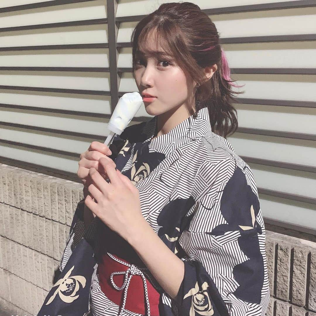 舞木香純さんのインスタグラム写真 - (舞木香純Instagram)「人に圧倒された花火大会😑 浴衣の着付けに毎年苦戦… 何気なく着させてくれた母上すごい… 全国のお母さんありがとう🌷」8月4日 19時35分 - kasuminn_world