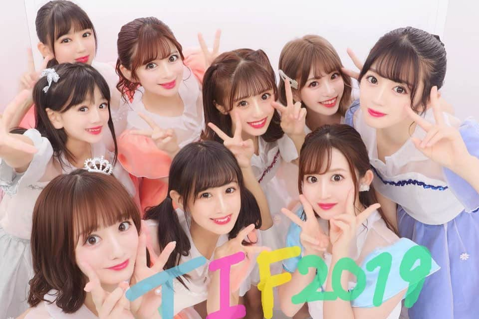 川崎成美さんのインスタグラム写真 - (川崎成美Instagram)「TOKYO IDOL FESTIVAL 2019 ずっと憧れてたステージに立てて幸せな二日間でした😌 #TIF #dela」8月4日 19時54分 - naru_1127