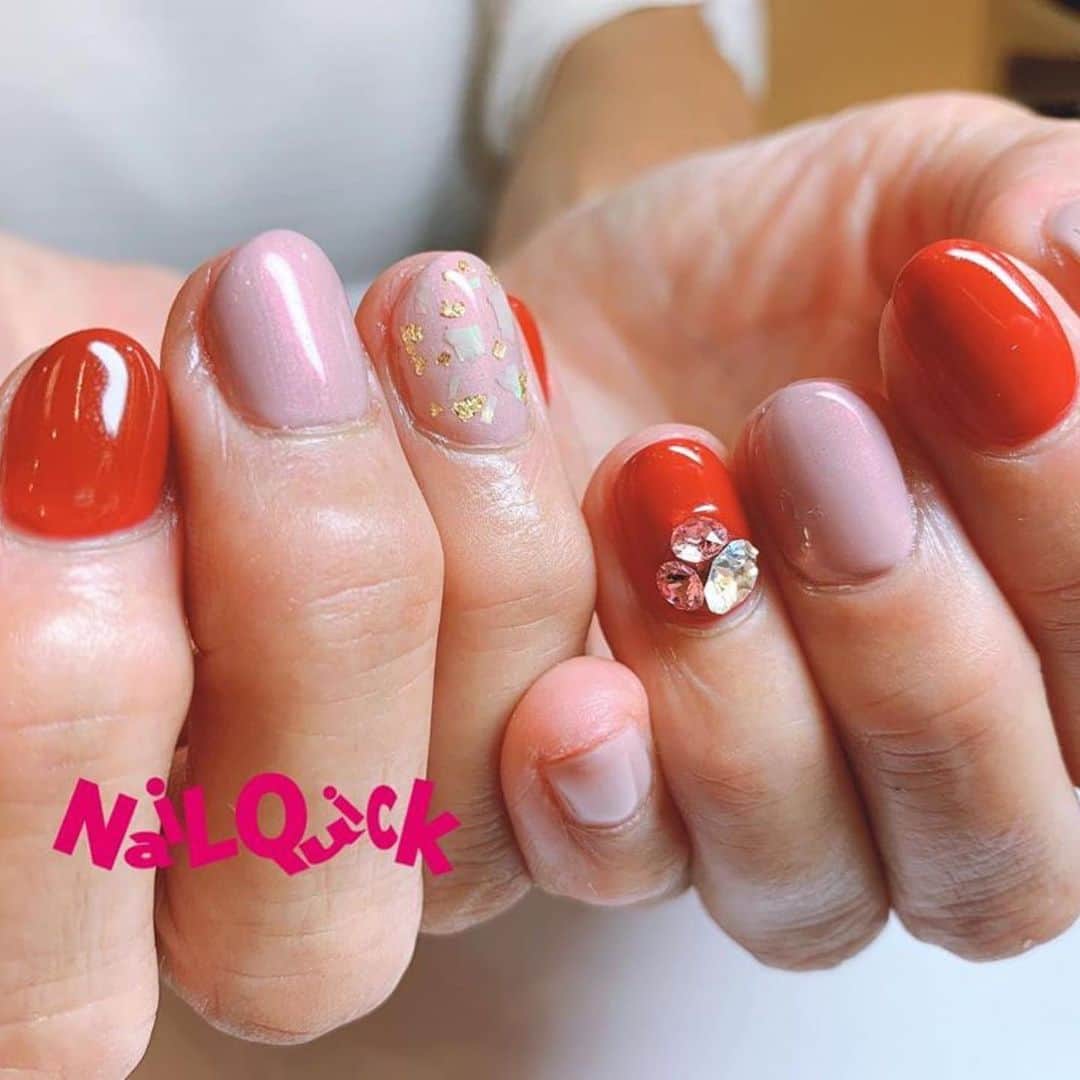 ネイルサロンならネイルクイックさんのインスタグラム写真 ネイルサロンならネイルクイックinstagram Nailquick Konandai Birds ネイルクイック港南台バーズ店 水面アートネイル パイナップル 珊瑚 ホタテパーツ で 夏を満喫できるデザイン
