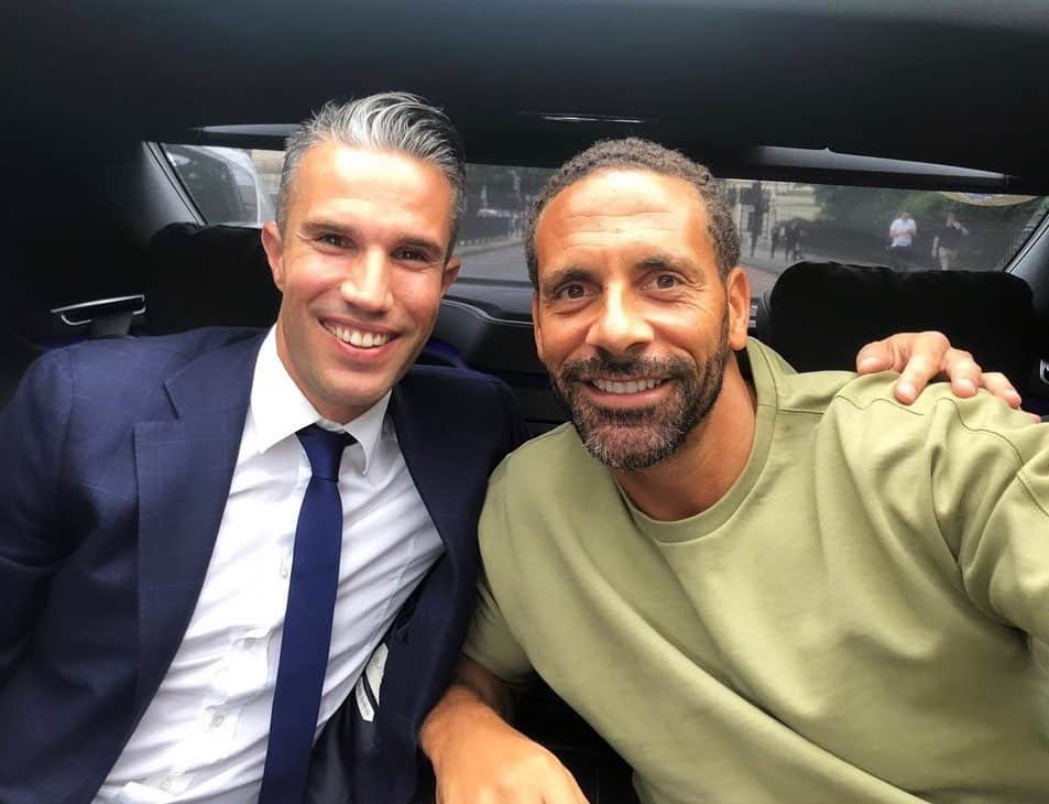 リオ・ファーディナンドさんのインスタグラム写真 - (リオ・ファーディナンドInstagram)「Picked up my guy Van Pizzzzle on the way to Wembley... oooooo @robinvanpersie  #CommunityShield #20」8月4日 20時07分 - rioferdy5