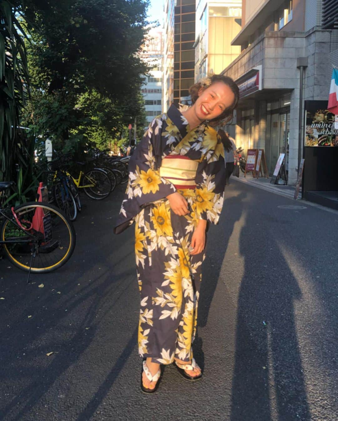 柴田紗希さんのインスタグラム写真 - (柴田紗希Instagram)「ここしかない！と、着ました🌻 浴衣〜夏〜 イベントで浴衣着たのはじめてでした 嬉し楽しかったです。 着付けてくださりありがとうございました♡♡♡」8月4日 20時52分 - shibasaaki