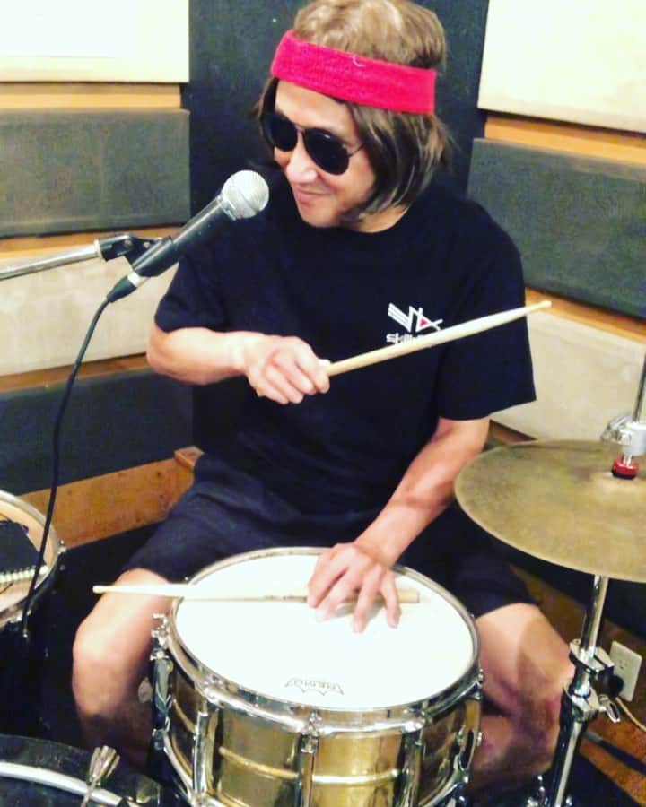 おたこぷーのインスタグラム：「ドラム漫談#34 理想の女 #ドラム #世田谷区 #下北沢 #スキルキルズ #あいみょん #東京 #東京オリンピック #夏 #福岡 #熊本 #天草 #冷房」