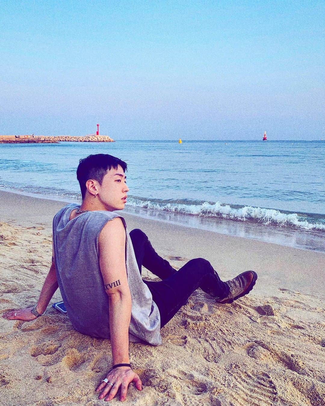 GRAYさんのインスタグラム写真 - (GRAYInstagram)「🌊🌊🌊」8月4日 20時54分 - callmegray