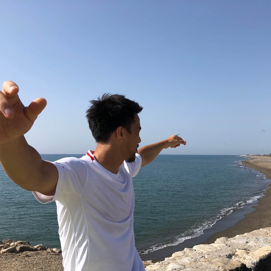 岡崎慎司のインスタグラム：「☀️🏃🏻‍♂️💯😆」