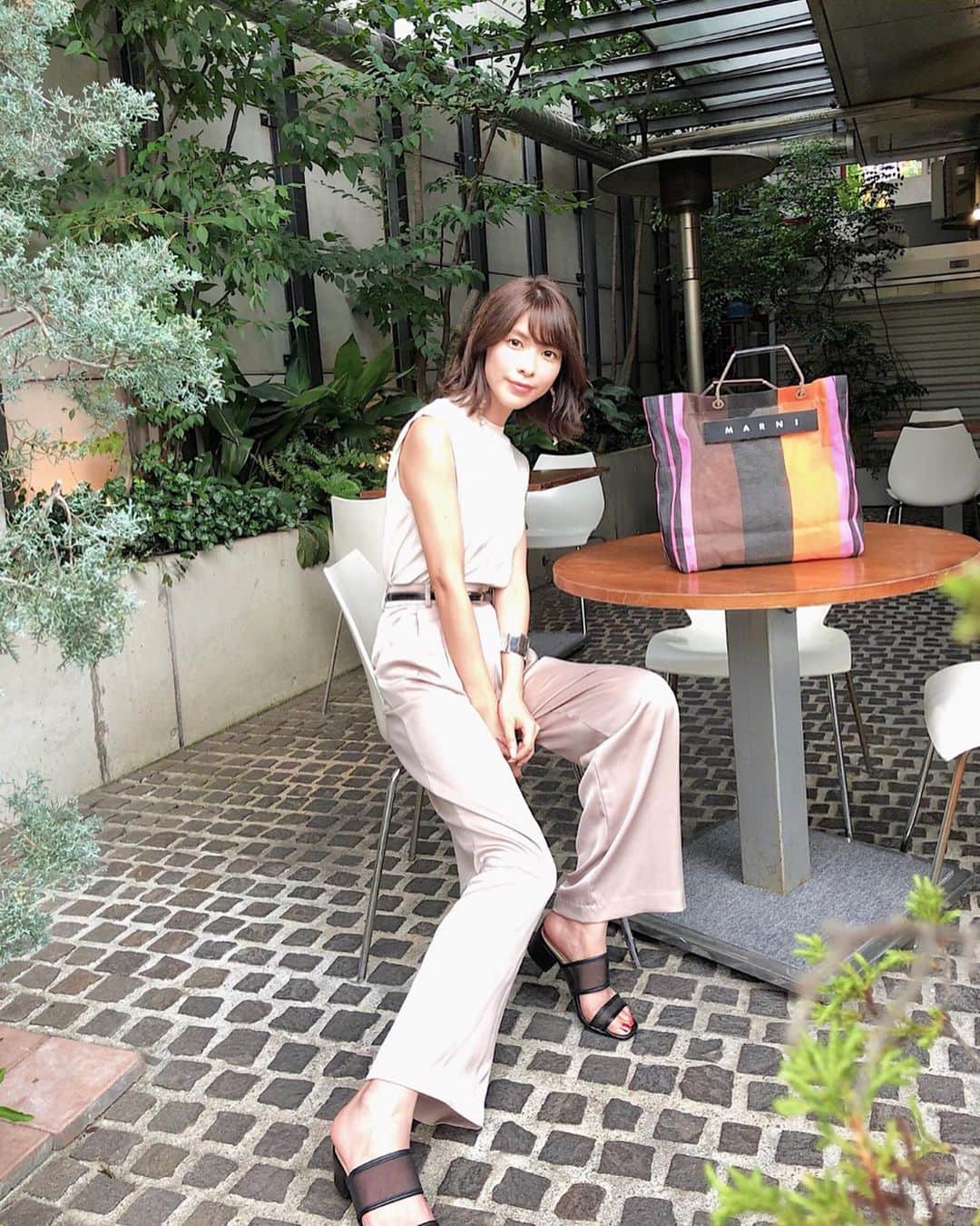 Yuika Matsuさんのインスタグラム写真 - (Yuika MatsuInstagram)「しふく . . . 脚が長くラインも綺麗にみえるパンツ❤︎ @acym_official . . サラサラして今の時期にも履きやすいし トップスを選ばないとカラーが絶妙にかわいい☺︎ . . . . . #ootd  #acym」8月4日 21時29分 - yuika00802