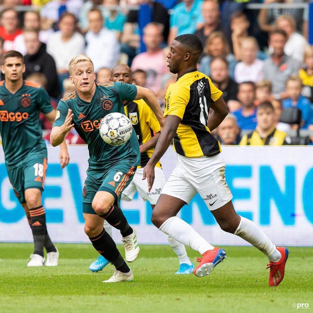 フィテッセさんのインスタグラム写真 - (フィテッセInstagram)「Onze debutanten 🙌🏼 ⠀⠀⠀⠀⠀⠀⠀⠀⠀ ⠀⠀⠀⠀⠀⠀⠀⠀⠀ ⠀⠀⠀⠀⠀⠀⠀⠀⠀ #Vitesse #vitaja」8月4日 21時58分 - mijnvitesse