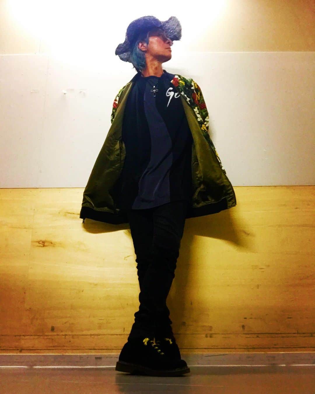 Ju-kenのインスタグラム：「ボーカルサミット2019 vol.1  今夜のスタイリングは、、、 by @bambridge_smackengineer  Thanxxx maxxx♫」