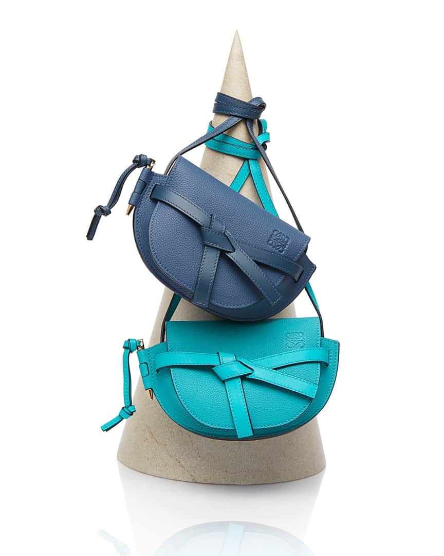 Loeweさんのインスタグラム写真 - (LoeweInstagram)「Our #MiniGate Bag has arrived in Steel Blue and Lagoon Blue. Now available in store and on loewe.com #LOEWE」8月4日 22時19分 - loewe